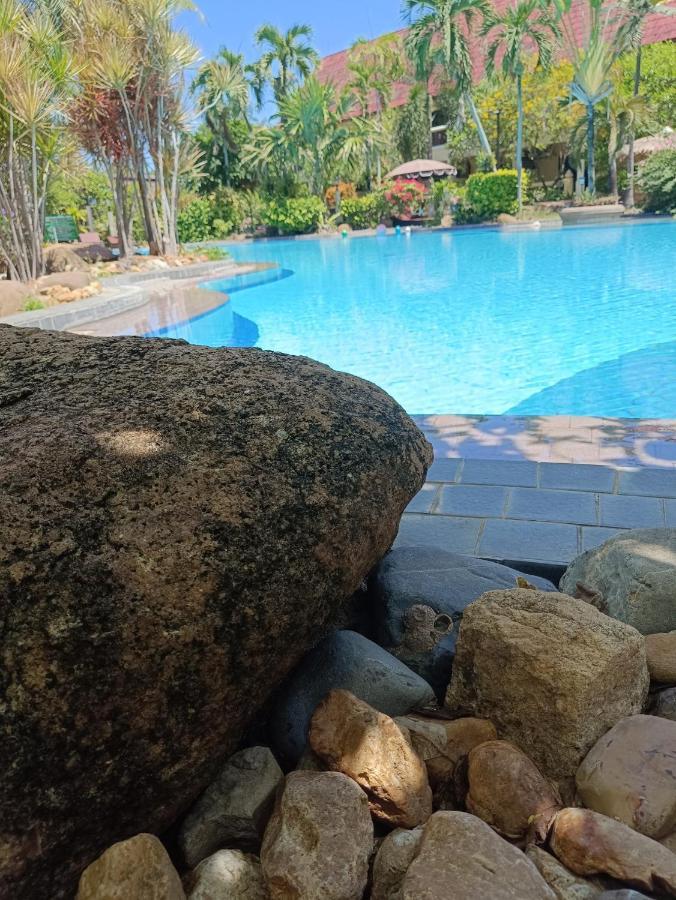 Ban Nam Mao Resort На Джомтьен Экстерьер фото