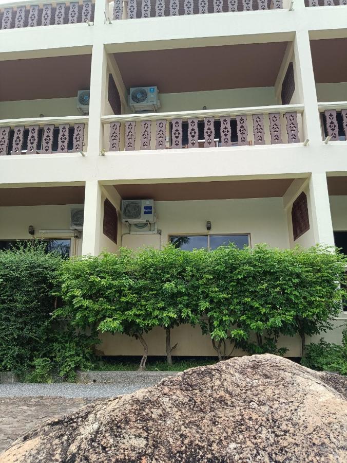 Ban Nam Mao Resort На Джомтьен Экстерьер фото