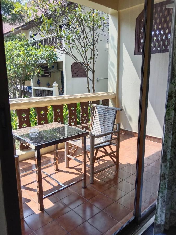 Ban Nam Mao Resort На Джомтьен Экстерьер фото