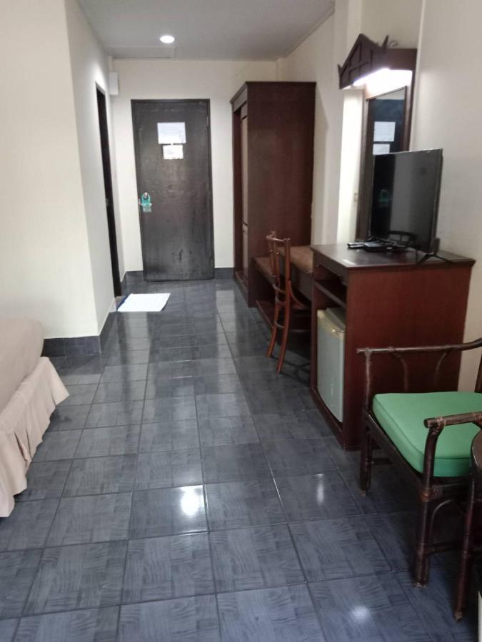 Ban Nam Mao Resort На Джомтьен Экстерьер фото